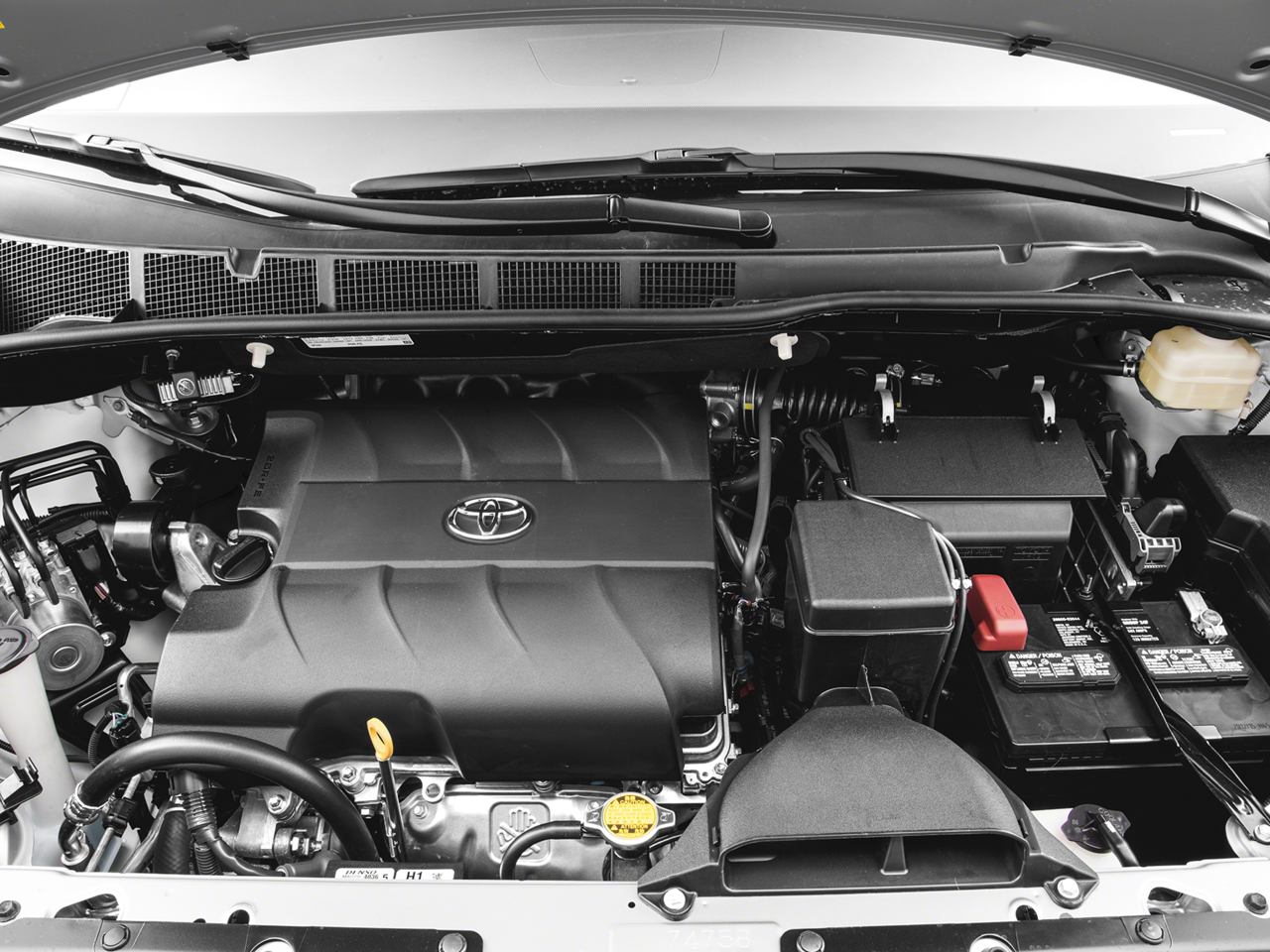2017 Toyota Sienna XLE 8 Passenger