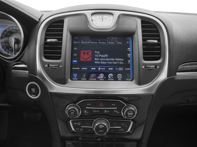 2016 Chrysler 300 C