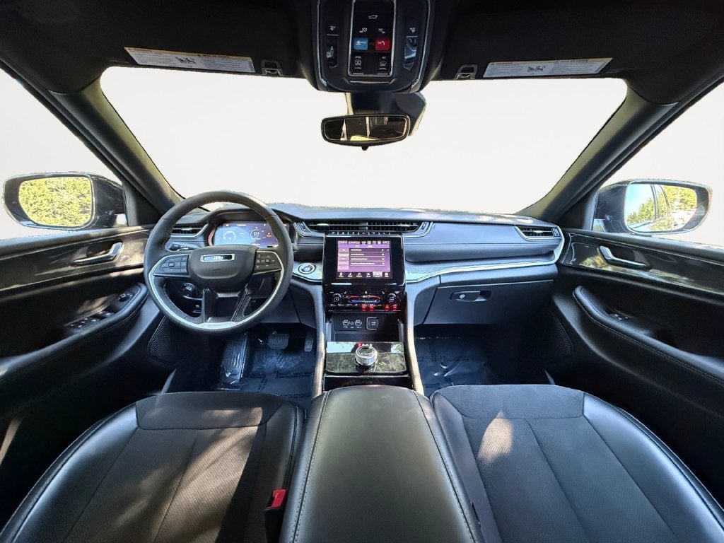 2023 Jeep Grand Cherokee Altitude 4x4
