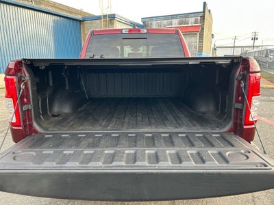 2021 RAM 1500 Big Horn Crew Cab 4x4 5'7" Box