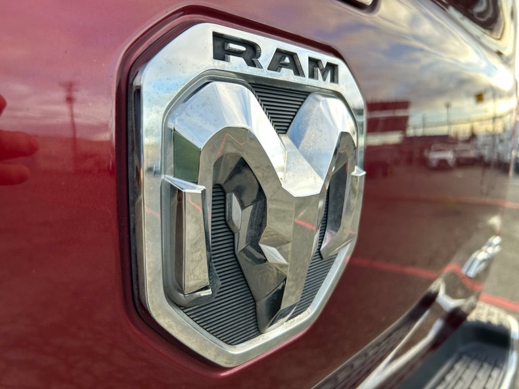 2021 RAM 1500 Big Horn Crew Cab 4x4 5'7" Box