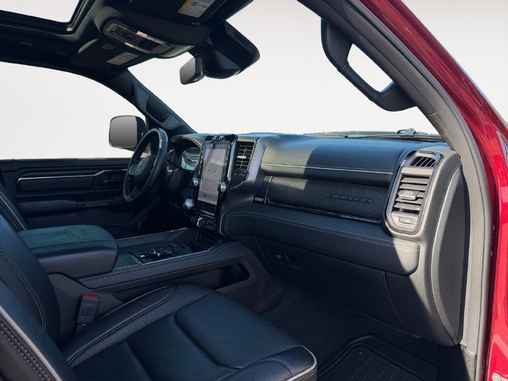 2024 RAM 1500 Limited Crew Cab 4x4 5'7" Box