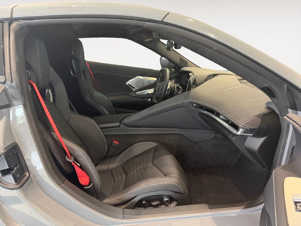 2025 Chevrolet Corvette Stingray 2LT