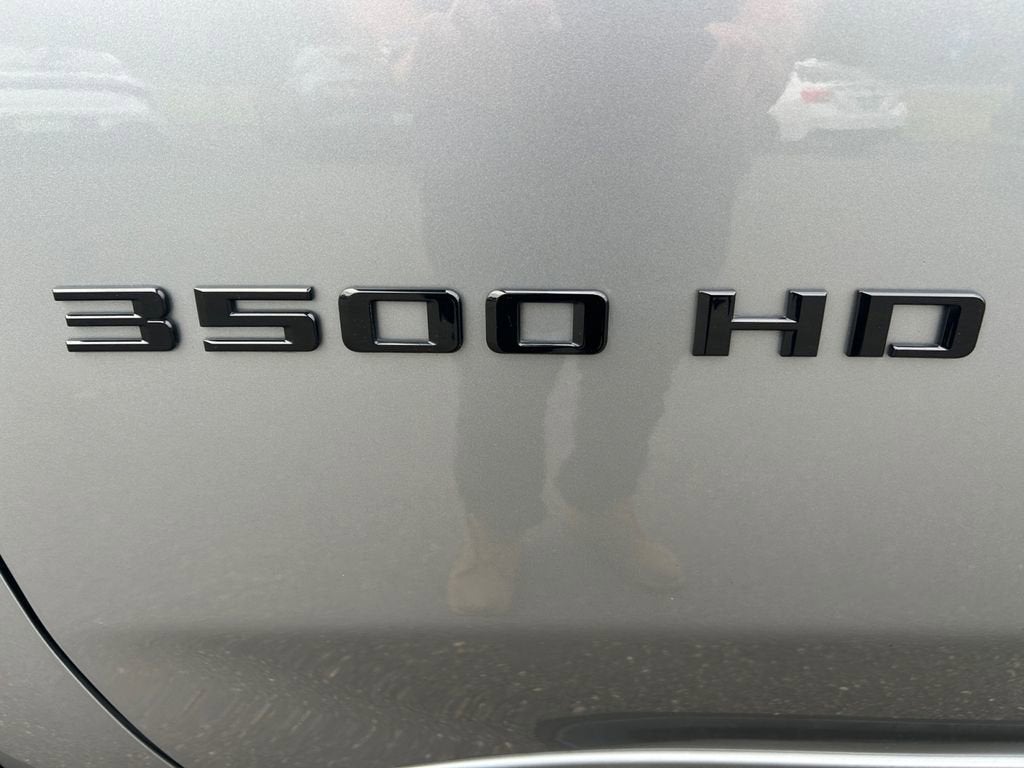 2025 Chevrolet Silverado 3500 HD LTZ