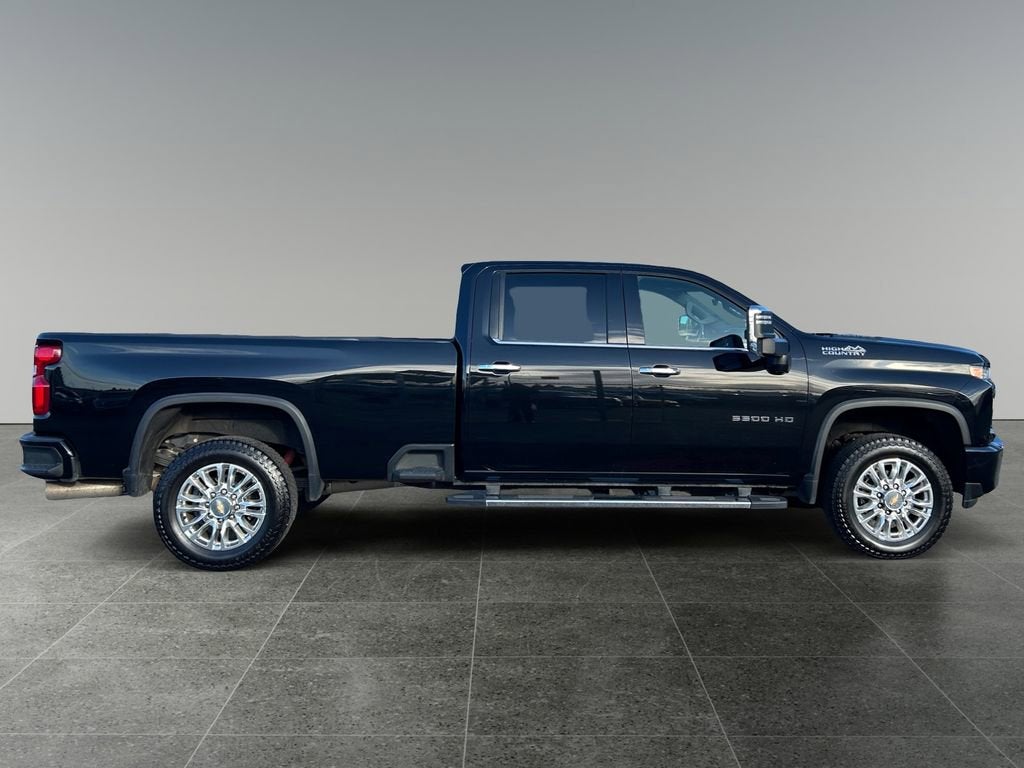 2022 Chevrolet Silverado 3500 HD High Country