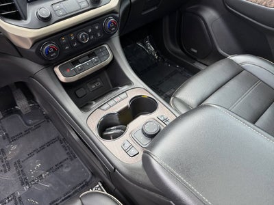 2022 GMC Acadia Denali