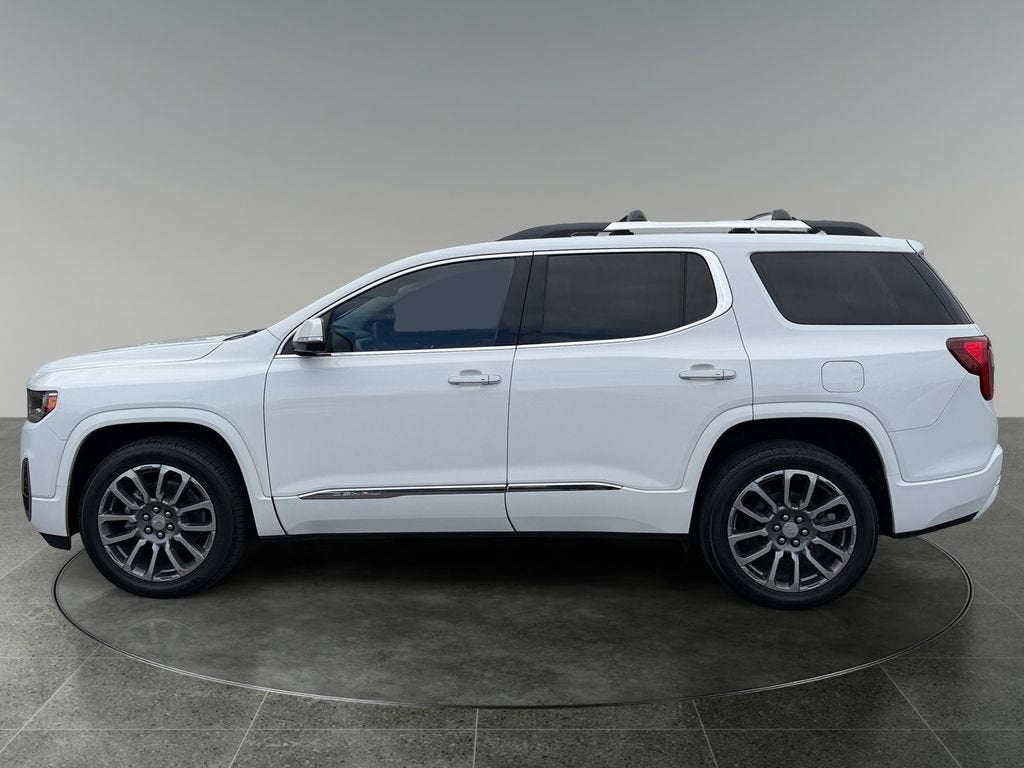 2022 GMC Acadia Denali