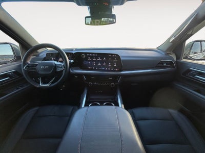 2025 Chevrolet Suburban RST