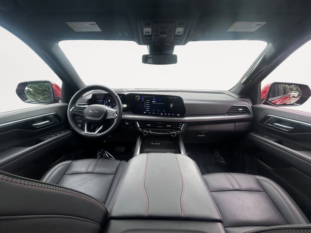 2025 Chevrolet Suburban RST