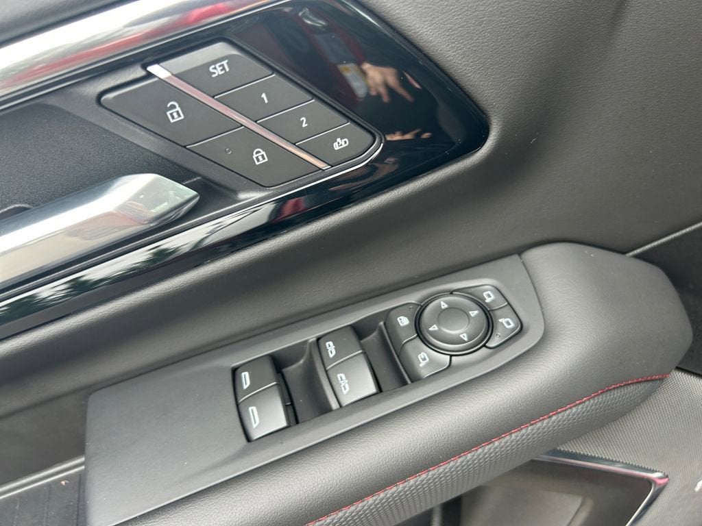 2025 Chevrolet Suburban RST