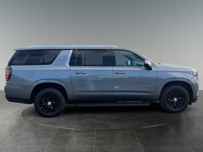 2022 Chevrolet Suburban LT
