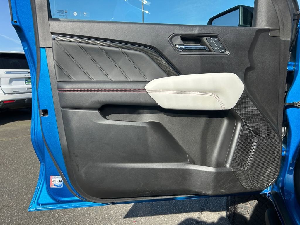 2024 GMC Canyon AT4X