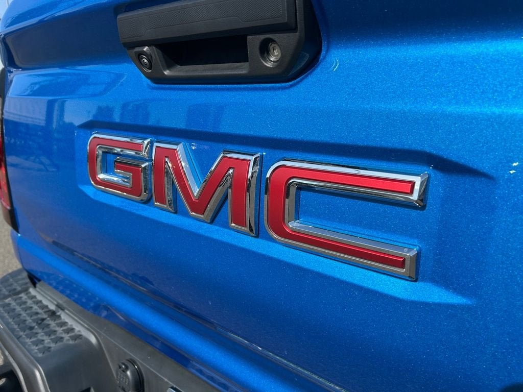 2024 GMC Canyon AT4X