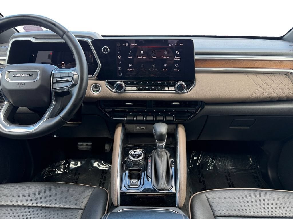 2023 GMC Canyon Denali