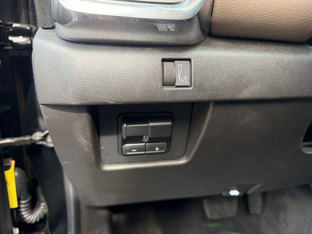 2023 GMC Canyon Denali