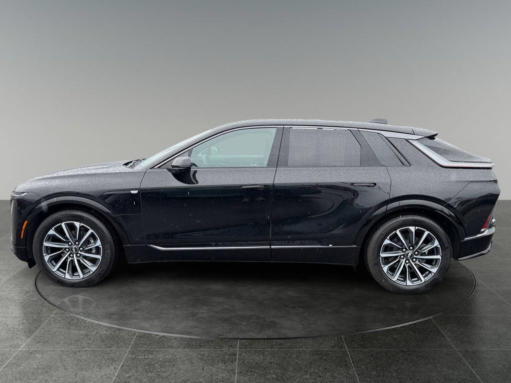 2024 Cadillac LYRIQ Sport 1