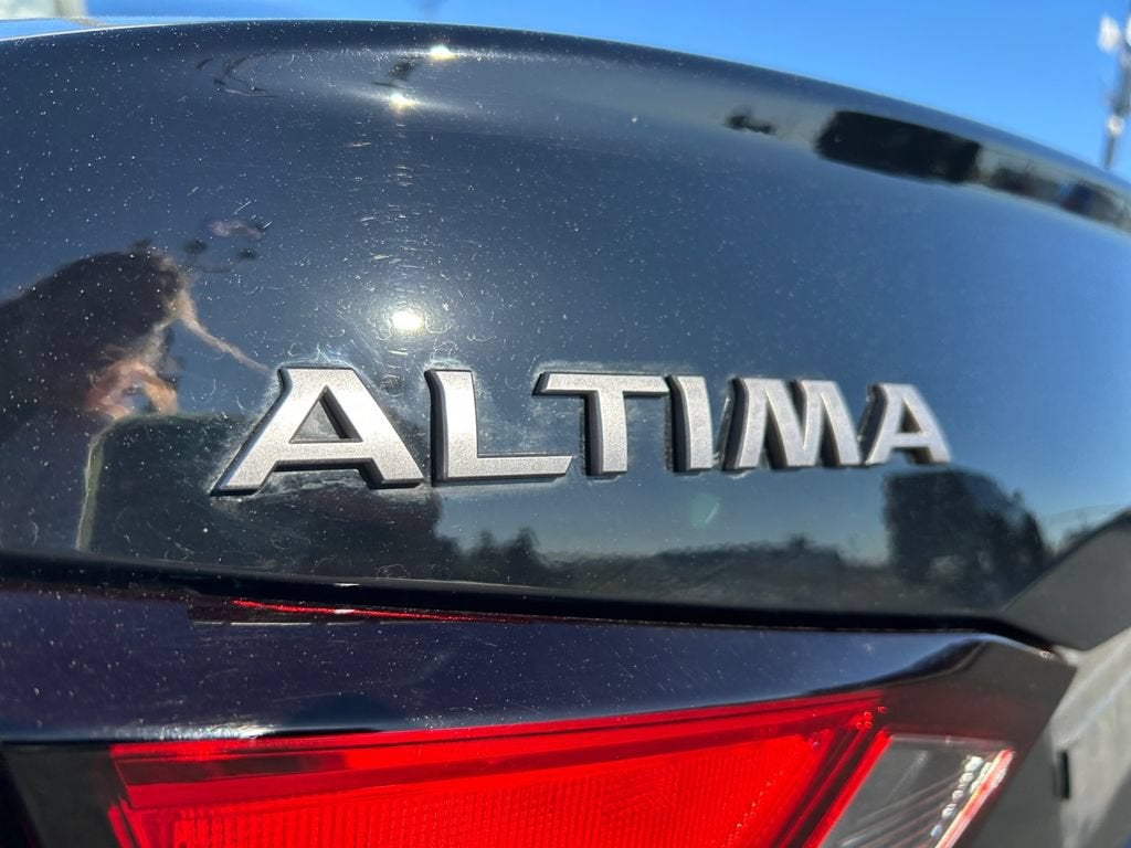 2025 Nissan Altima SV FWD