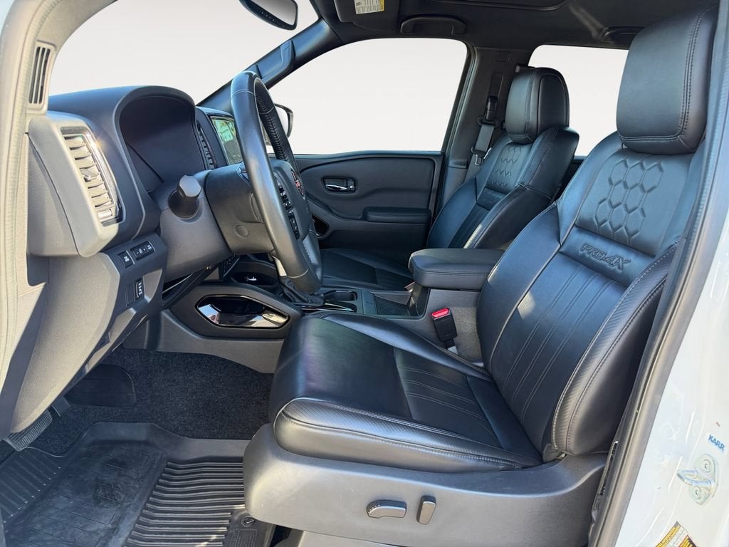 2022 Nissan Frontier Crew Cab PRO-4X 4x4