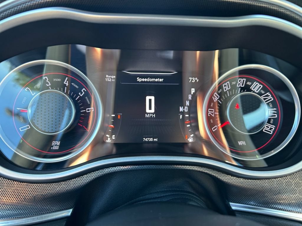 2015 Dodge Challenger SXT Plus