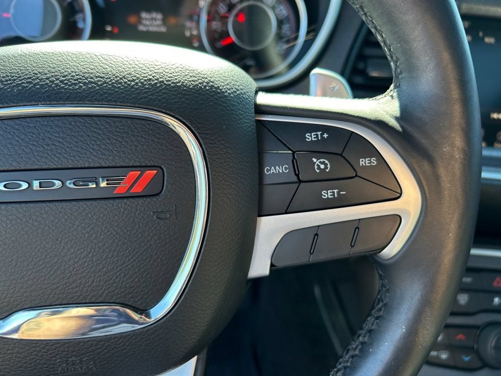 2015 Dodge Challenger SXT Plus