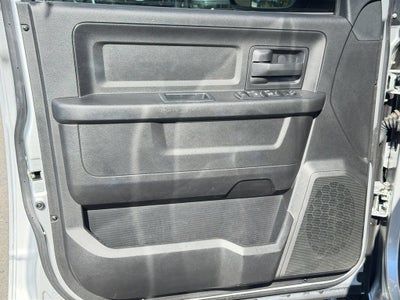 2017 RAM 2500 Tradesman Crew Cab 4x4 6'4" Box