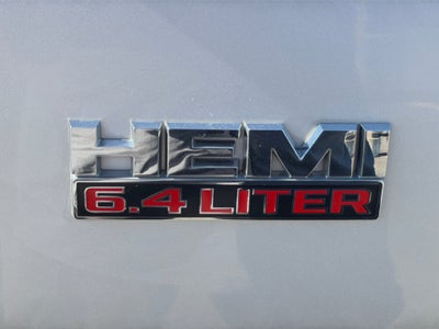 2017 RAM 2500 Tradesman Crew Cab 4x4 6'4" Box