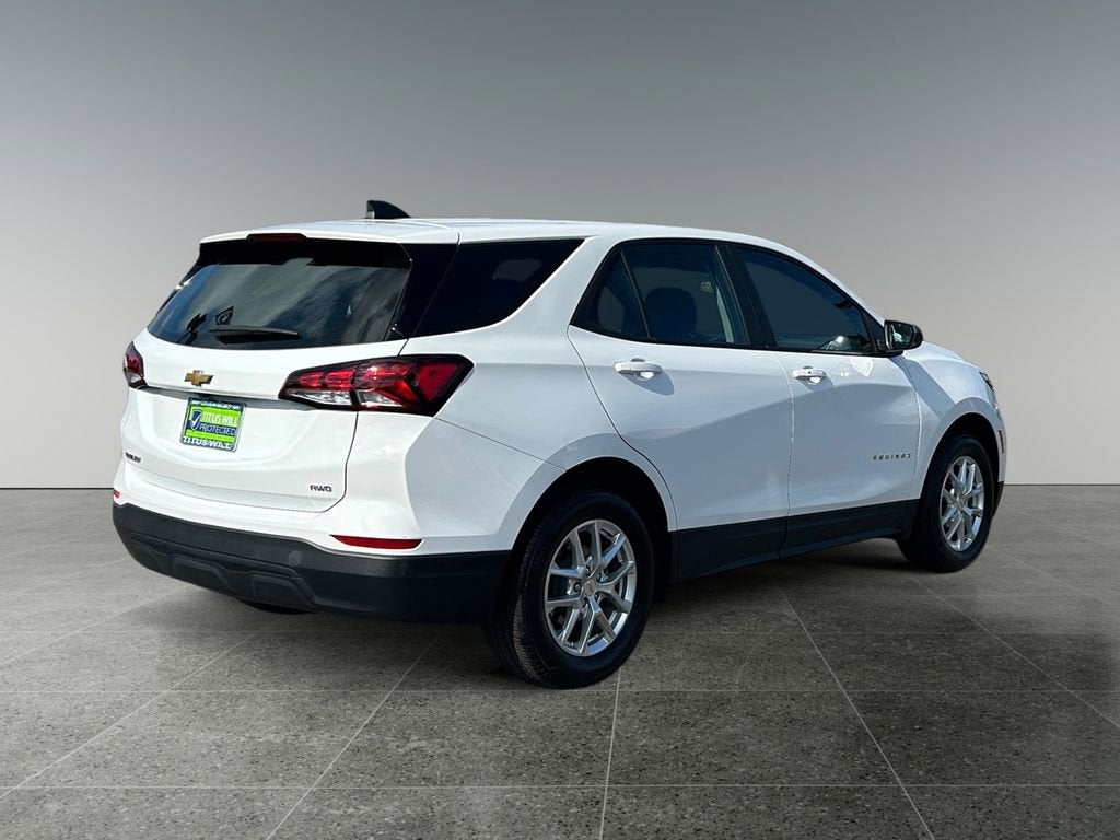 2022 Chevrolet Equinox LS