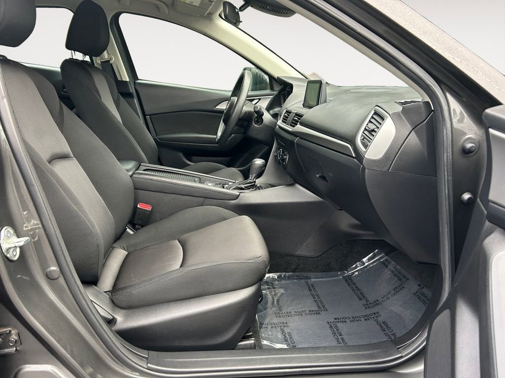 2018 Mazda Mazda3 5-Door Sport