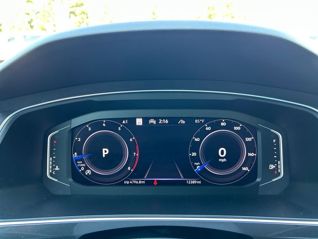 2022 Volkswagen Tiguan SEL R-Line