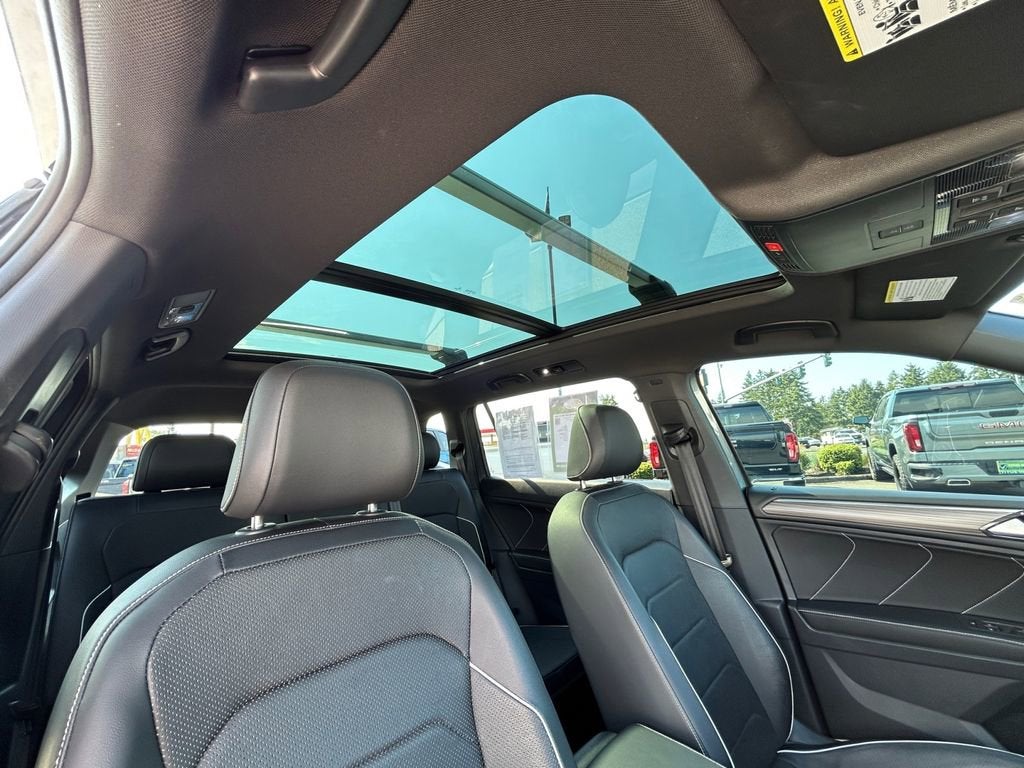 2022 Volkswagen Tiguan SEL R-Line