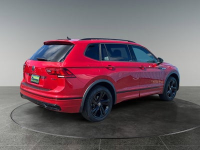 2024 Volkswagen Tiguan SE R-Line Black