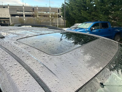 2019 Toyota Sienna XLE Auto Access Seat