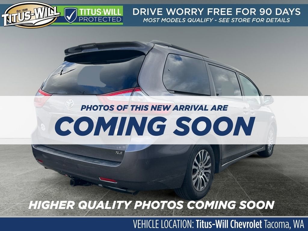 2019 Toyota Sienna XLE Auto Access Seat