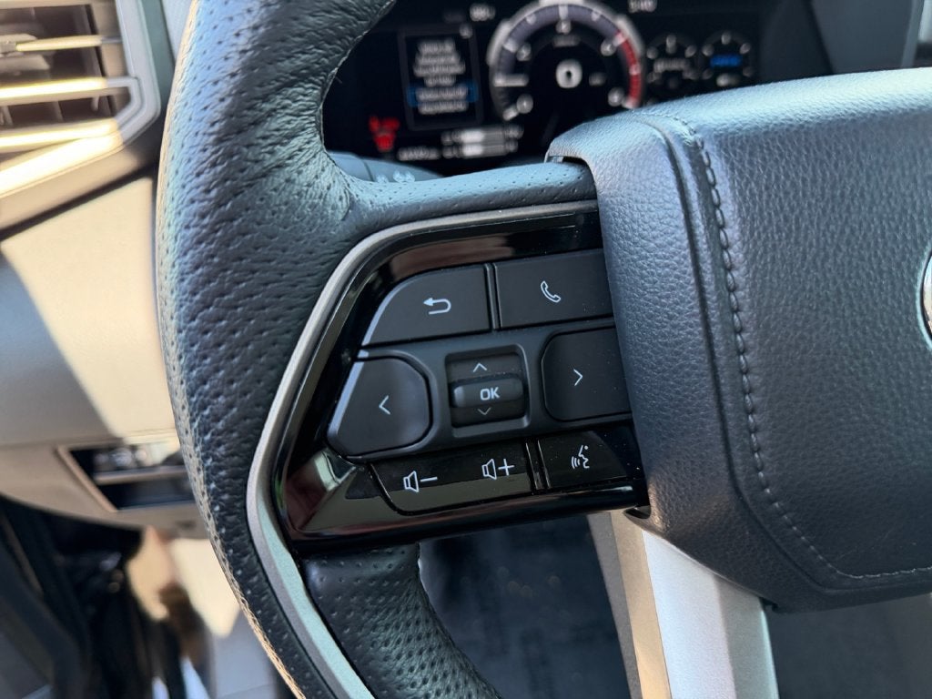 2023 Toyota Sequoia SR5