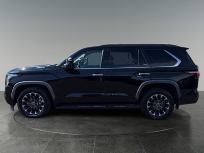 2023 Toyota Sequoia SR5