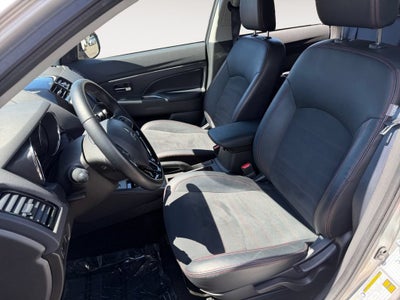 2025 Mitsubishi Outlander Sport S