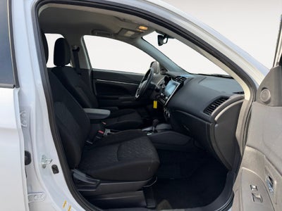 2025 Mitsubishi Outlander Sport S