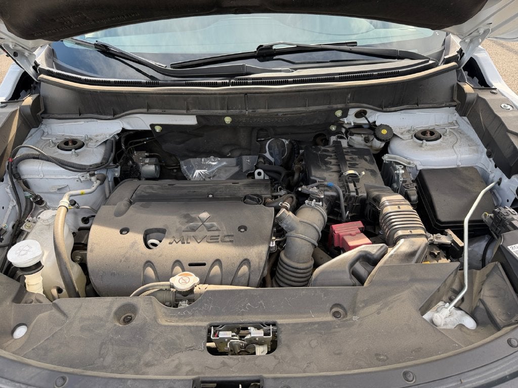 2025 Mitsubishi Outlander Sport S