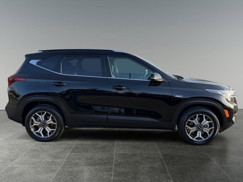 2022 Kia Seltos EX