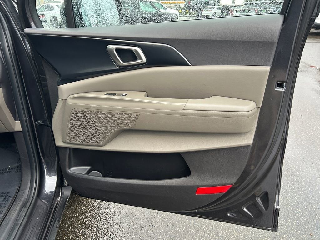 2025 Kia Carnival LXS