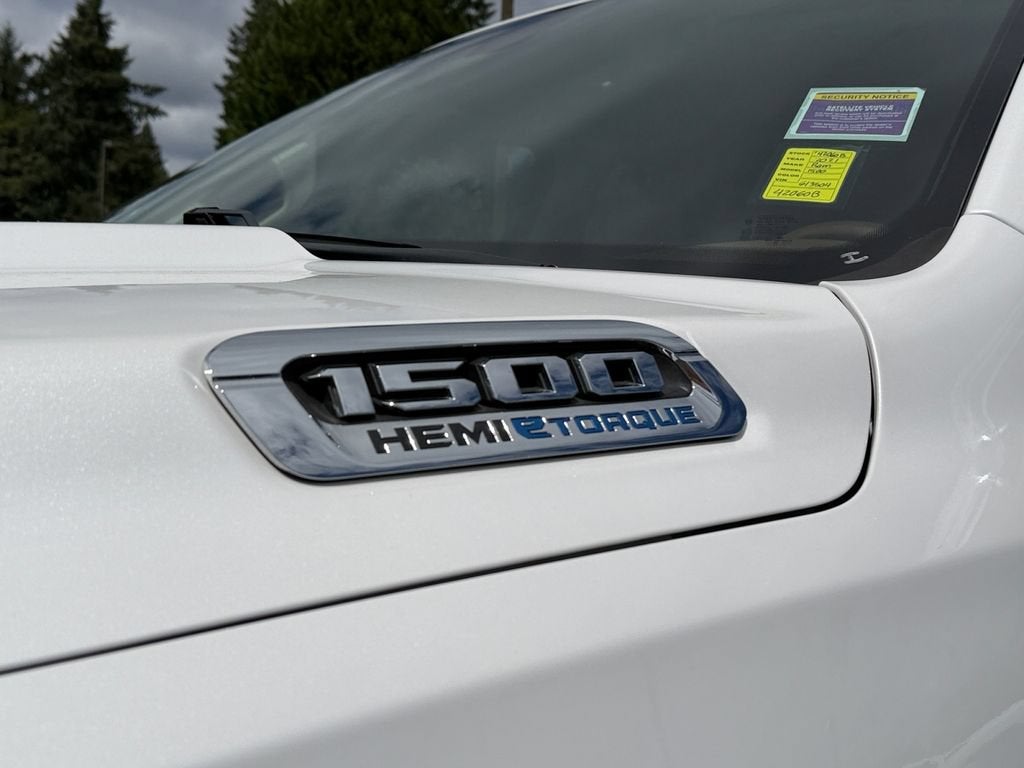 2021 RAM 1500 Laramie Crew Cab 4x4 5'7" Box