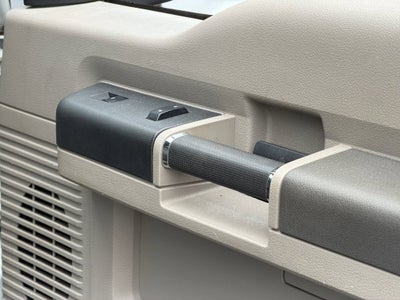 2009 Ford Super Duty F-350 DRW XL