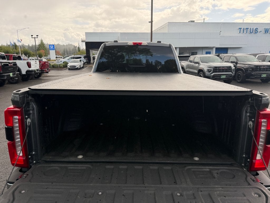 2023 Ford F-350 LARIAT