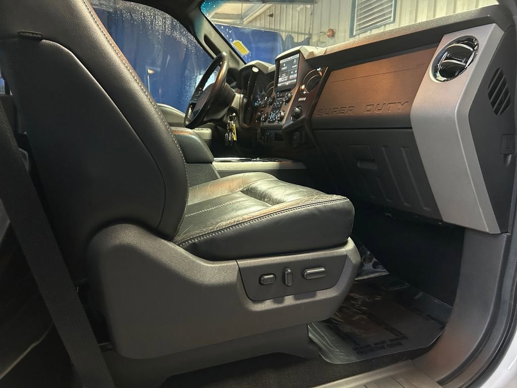 2013 Ford Super Duty F-350 SRW Platinum