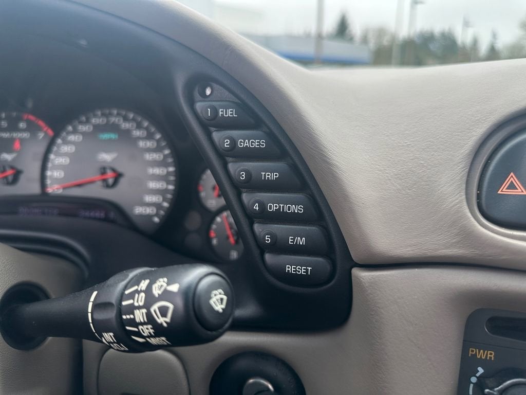 2003 Chevrolet Corvette Base