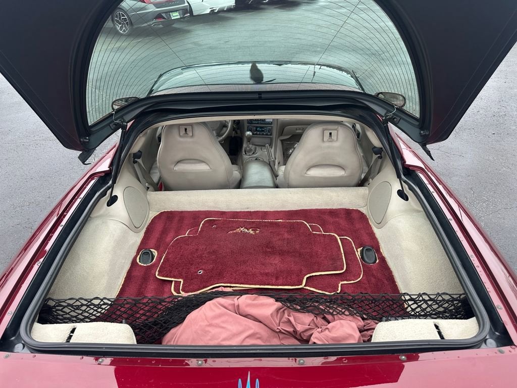 2003 Chevrolet Corvette Base