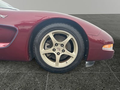 2003 Chevrolet Corvette Base