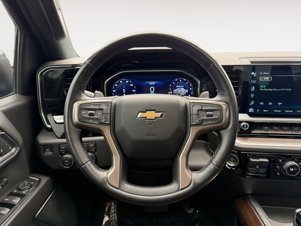 2022 Chevrolet Silverado 1500 High Country