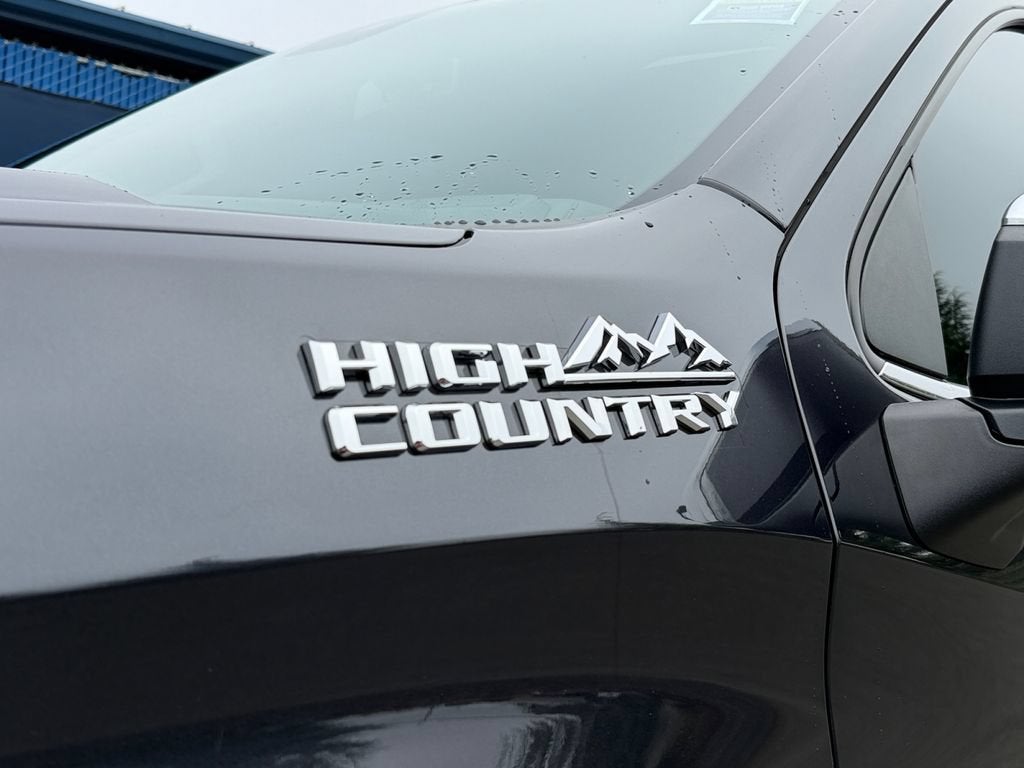 2022 Chevrolet Silverado 1500 High Country