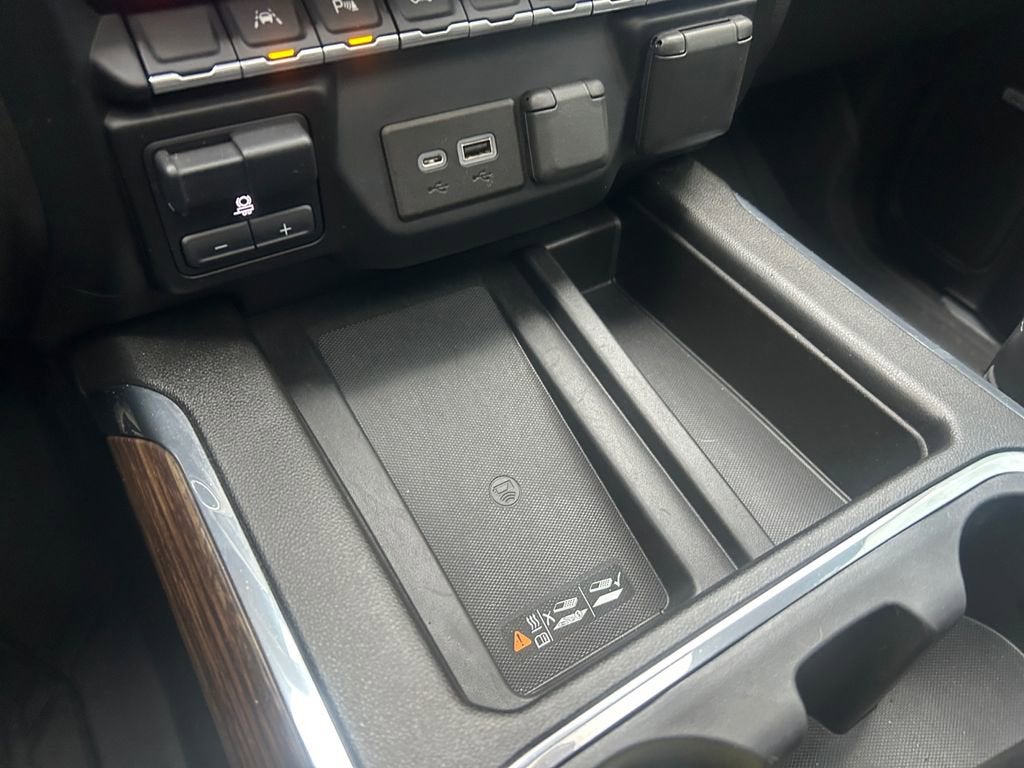 2022 Chevrolet Silverado 1500 LTD High Country